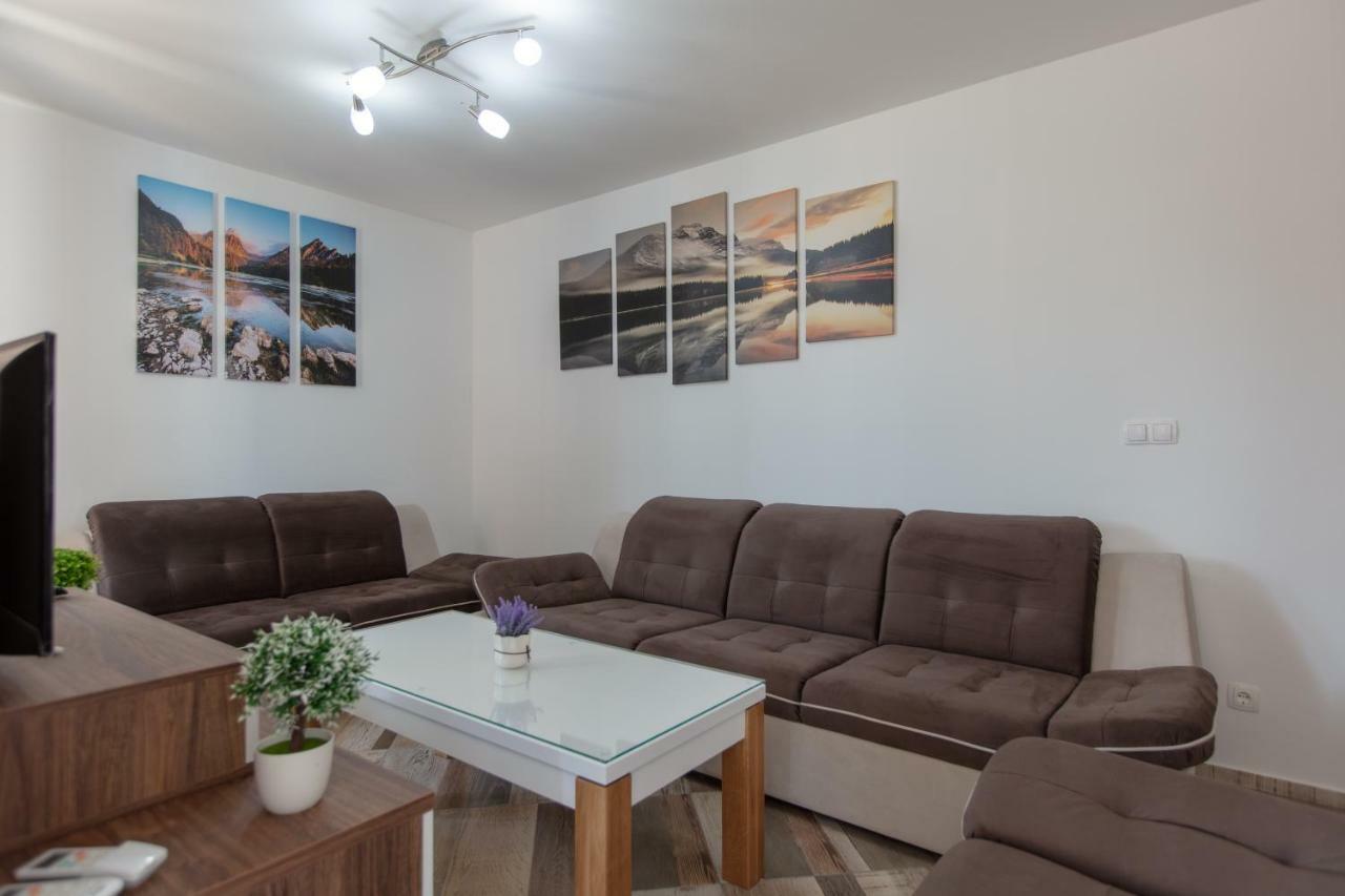 Vila Tatjana Vodice Bagian luar foto