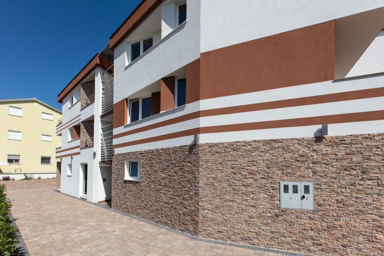 Vila Tatjana Vodice Bagian luar foto