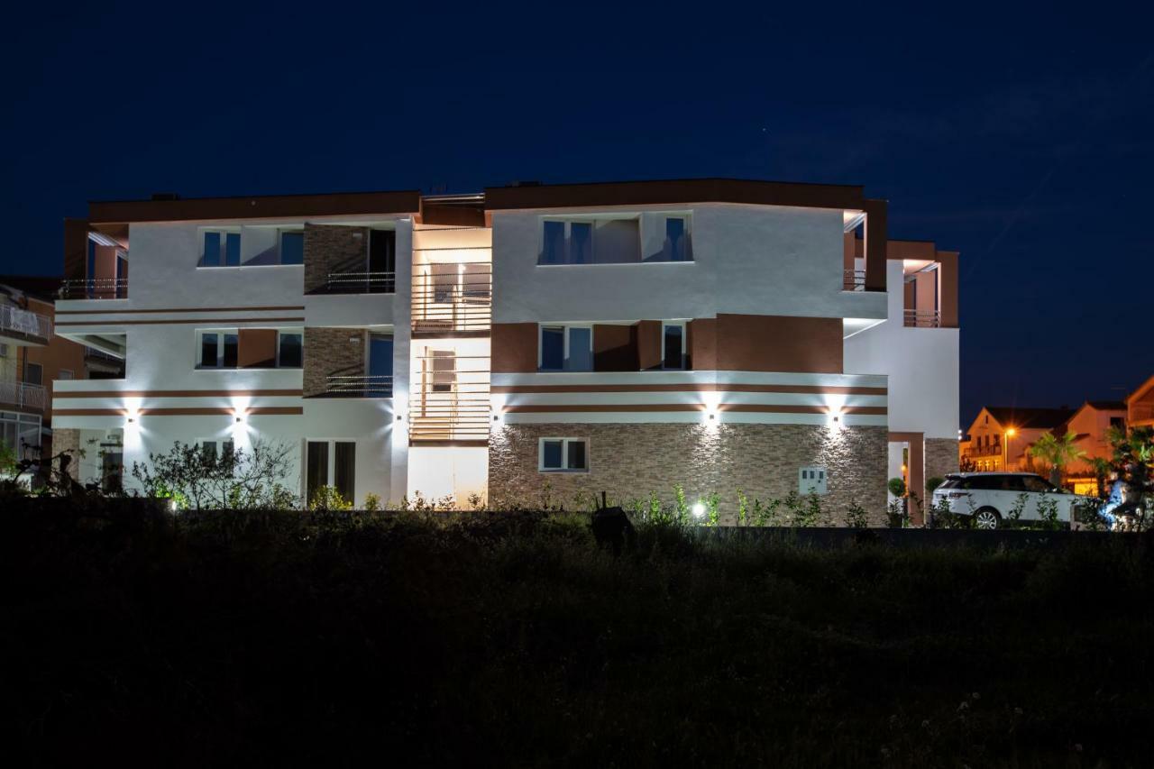 Vila Tatjana Vodice Bagian luar foto