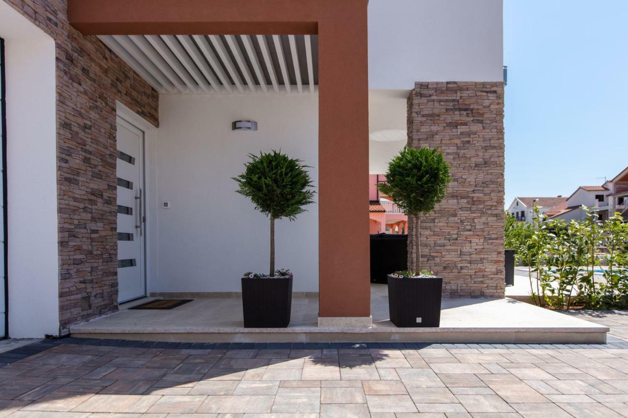 Vila Tatjana Vodice Bagian luar foto