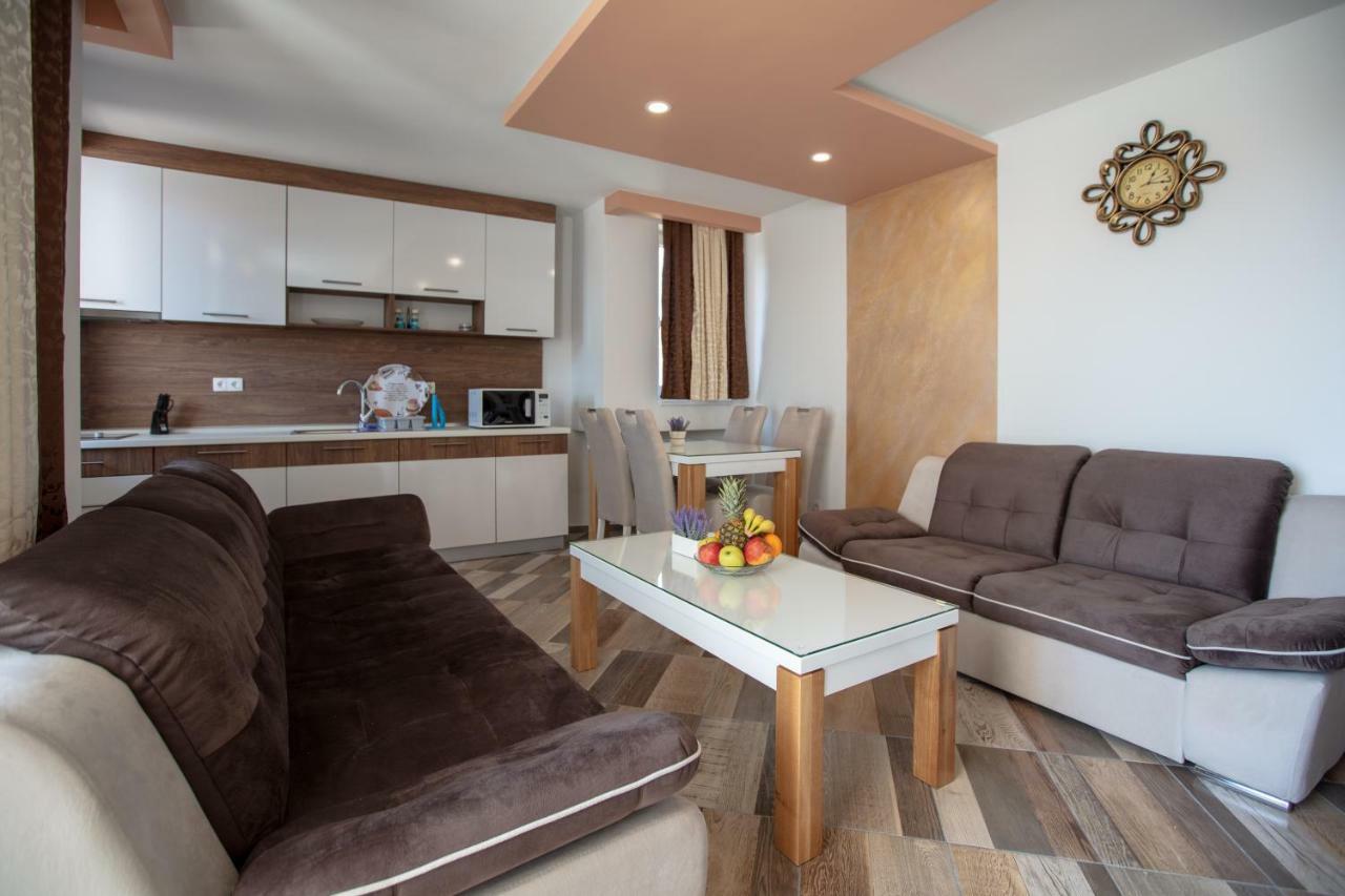 Vila Tatjana Vodice Bagian luar foto